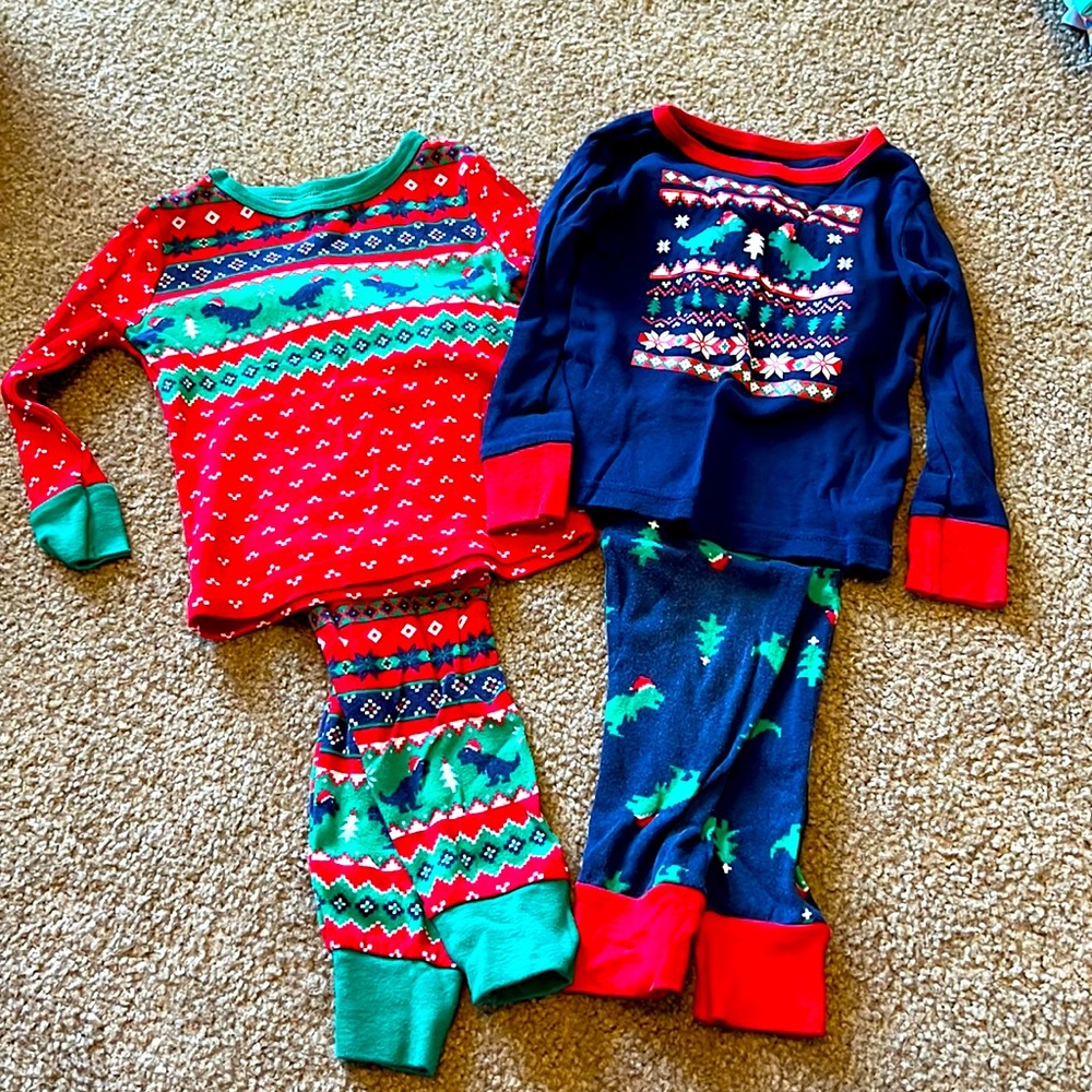 Cat & Jack Dino Christmas Pajamas 2T